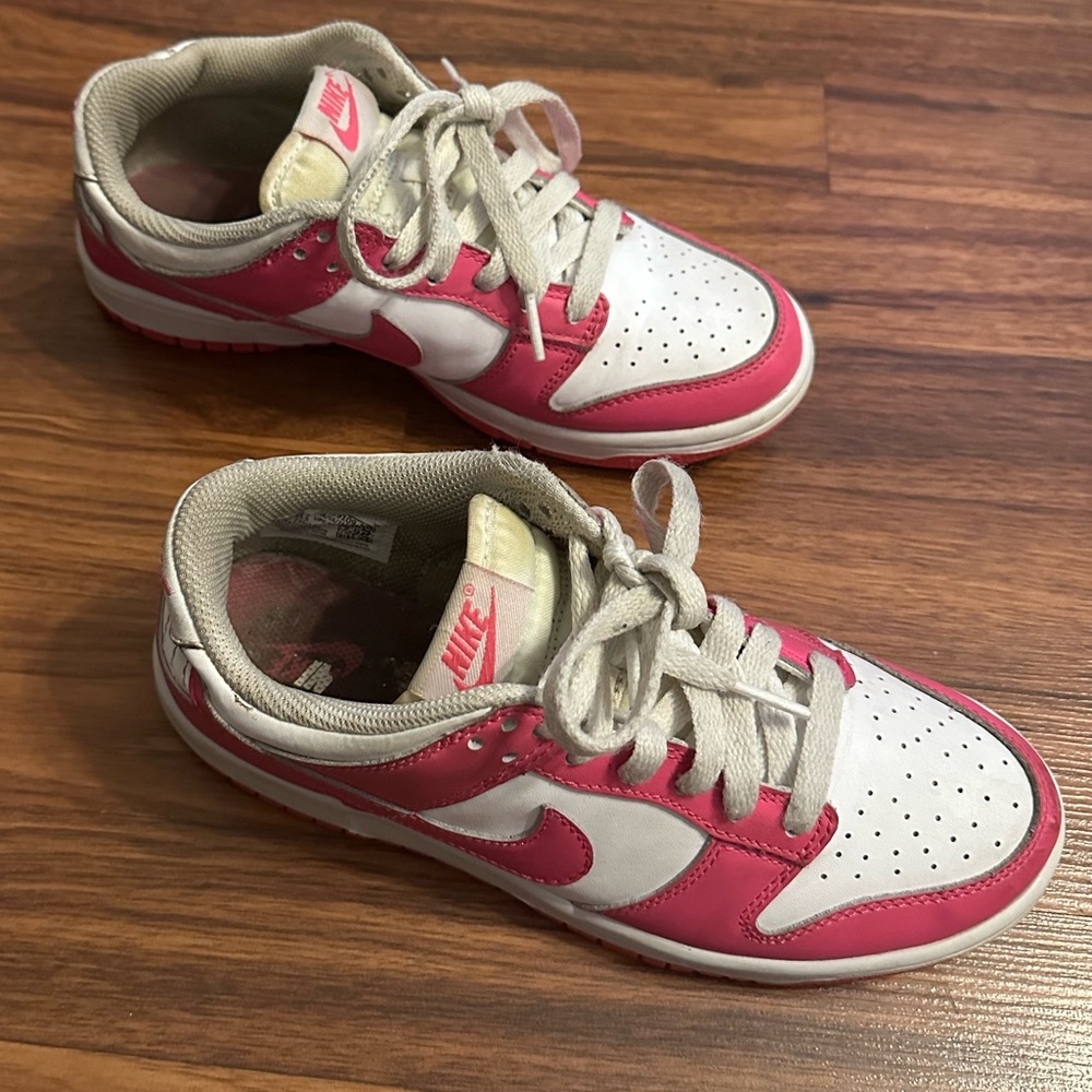 Nike Dunk Low “Laser Fuschia” GS Sneakers, Size: 5Y - Picture 9 of 12